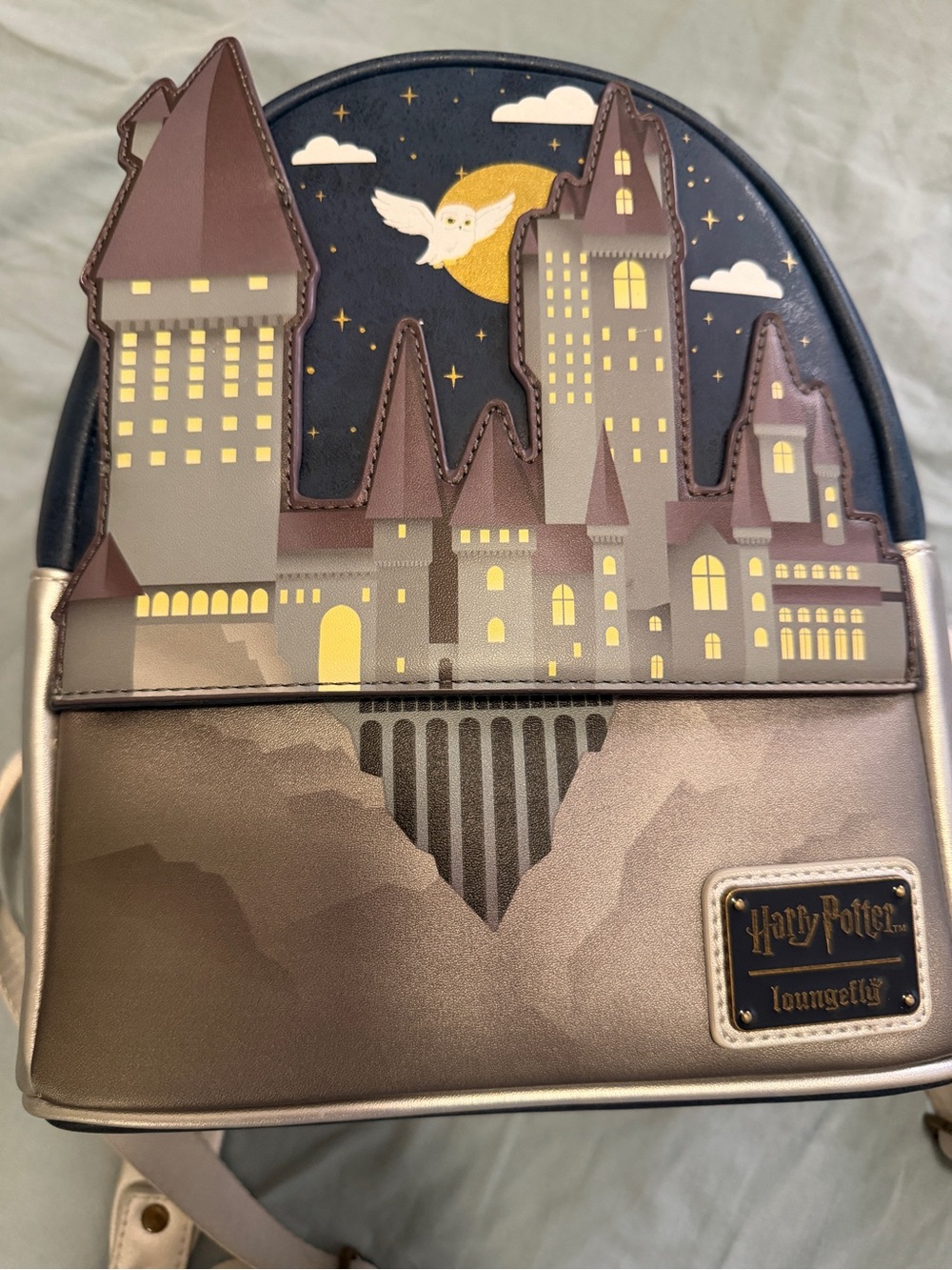 LIMITED EDITION Loungefly Harry Potter Hogwarts Castle Mini Backpack Like New